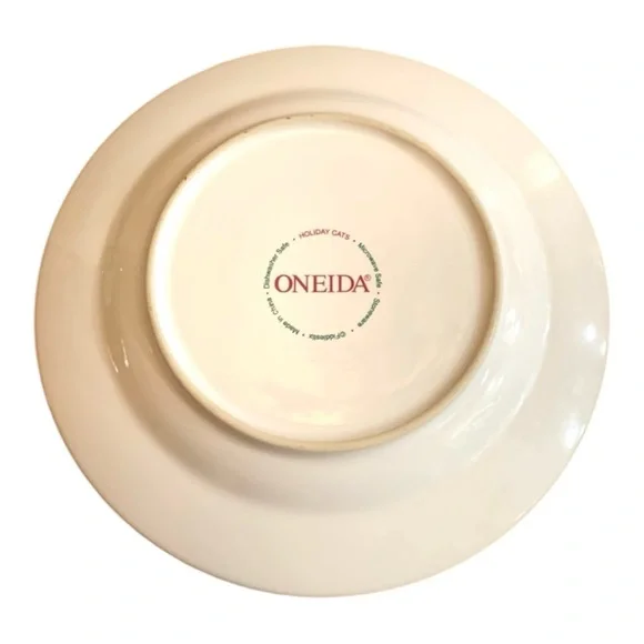 Oneida / Holiday Cats / Mix of 4 Stoneware Salad/ Dessert Plates in box - Picture 13 of 14